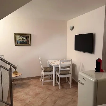 Stylish Stone House For Two דירה Kolocep Island